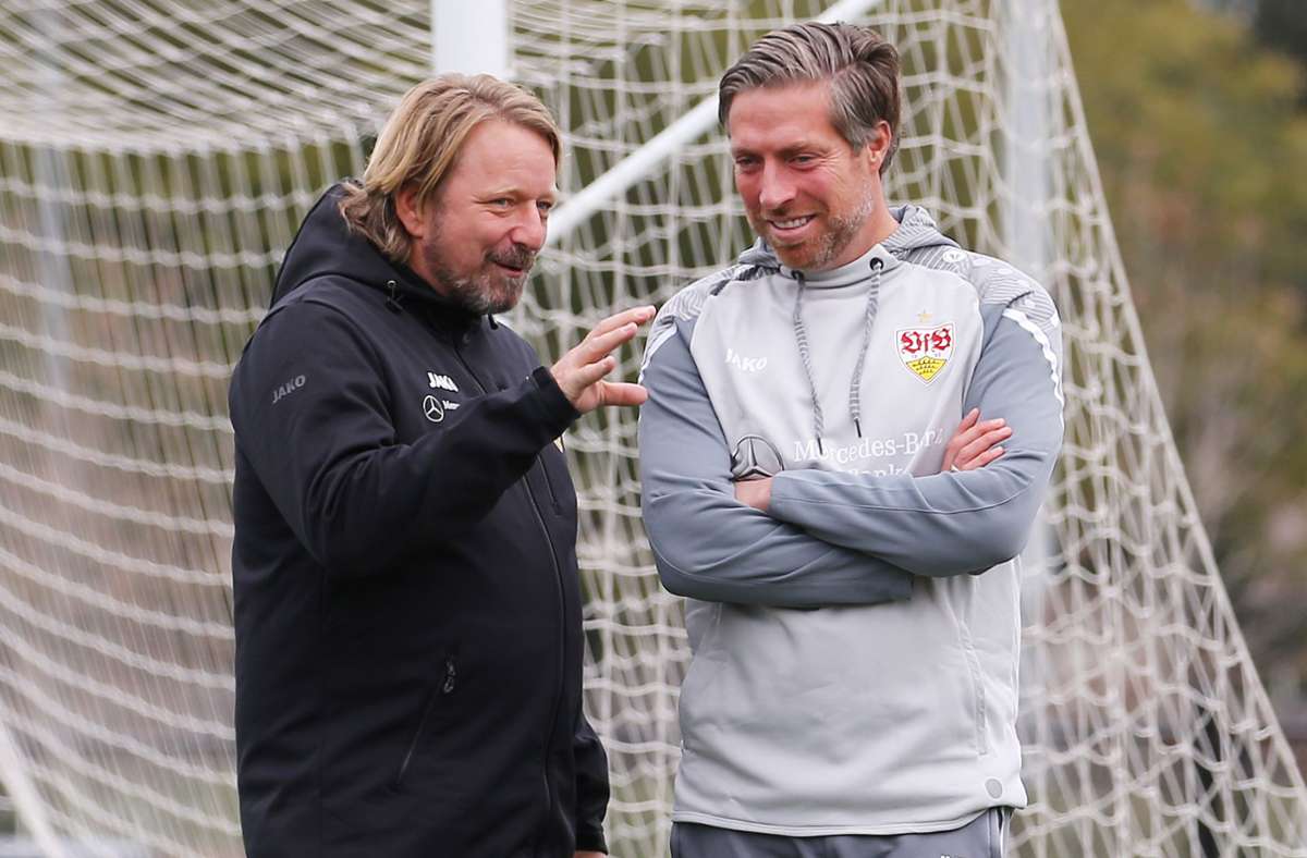 Ein Duo, das derzeit gut harmoniert: VfB-Sportdirektor Sven Mislintat (li.) und Trainer Michael Wimmer.