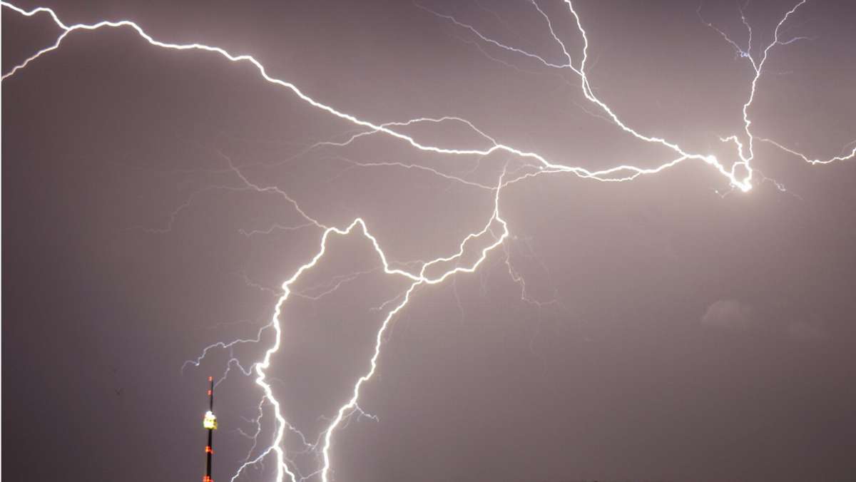 Gewitter drohen in der Region: Wetterdienst warnt vor Unwettern im Raum Stuttgart