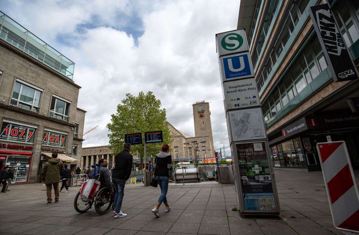 Lebensgefährlich verletzter 16-Jähriger in Stuttgart: Mögliche Tatwaffe gefunden