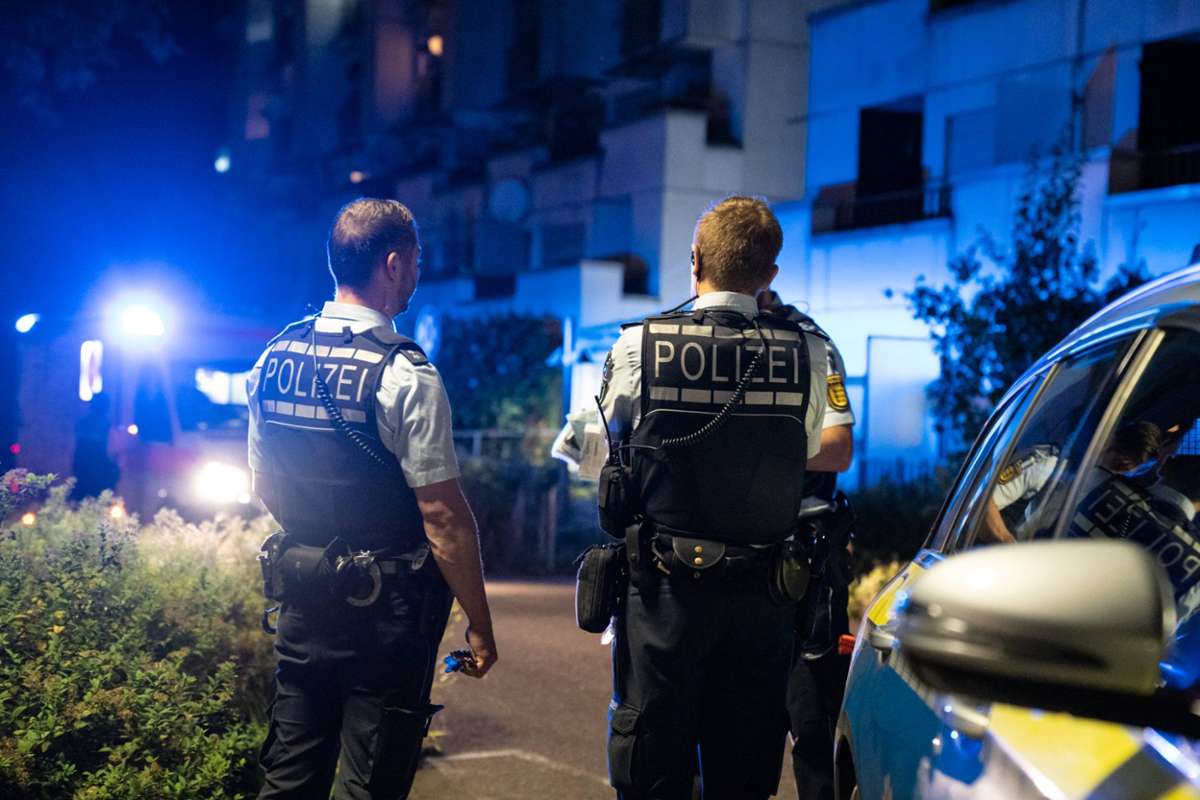 Vorfall in Esslingen: Zwei Personen schwer verletzt