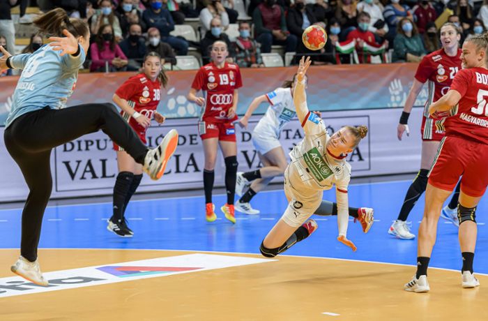 Handball-WM in Spanien: DHB-Frauen bestehen auch den Härtetest gegen Ungarn