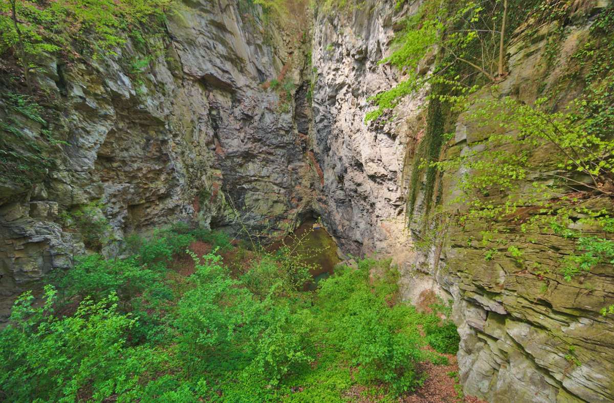 Tiefste Süßwasserhöhle der Welt: Hranická Höhle in Tschechien – 1000 Meter senkrecht in die Tiefe