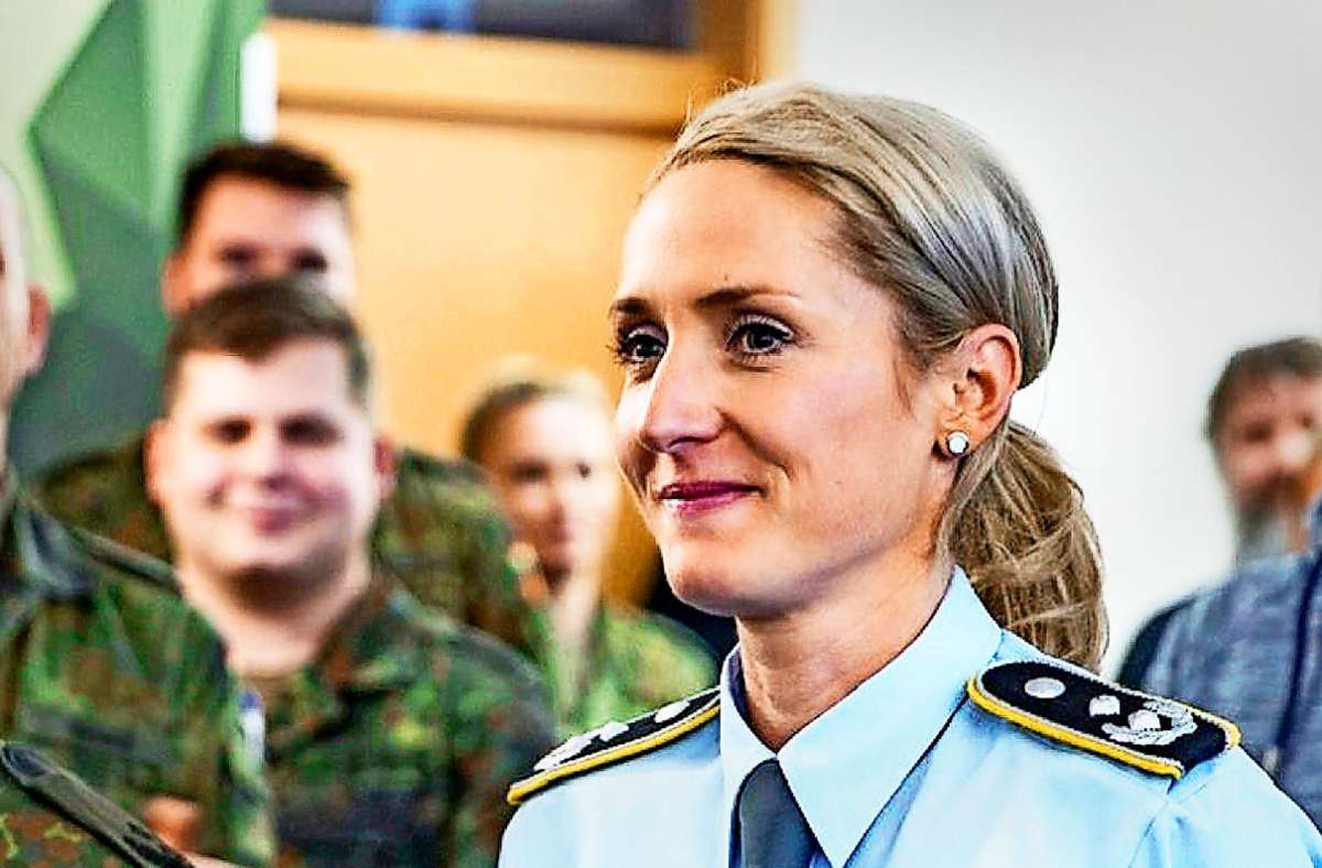 Anne Bressem hat 2001 ihre Grundausbildung bei der Bundeswehr begonnen. Im selben Jahr trat die heute 38-Jährige in die SPD ein. Foto: Bundeswehr