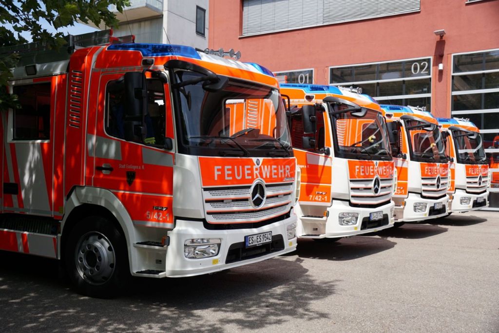 Abteilungen Sulzgries, Zell, Berkheim und Innenstadt ausgestattet: Neue Fahrzeuge für Feuerwehr Esslingen