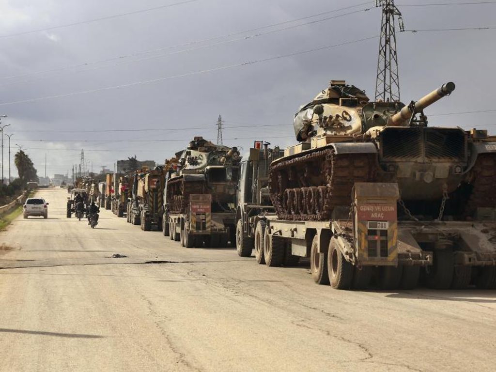 Droht neue Konfrontation?: Türkei schickt Panzer nach Syrien