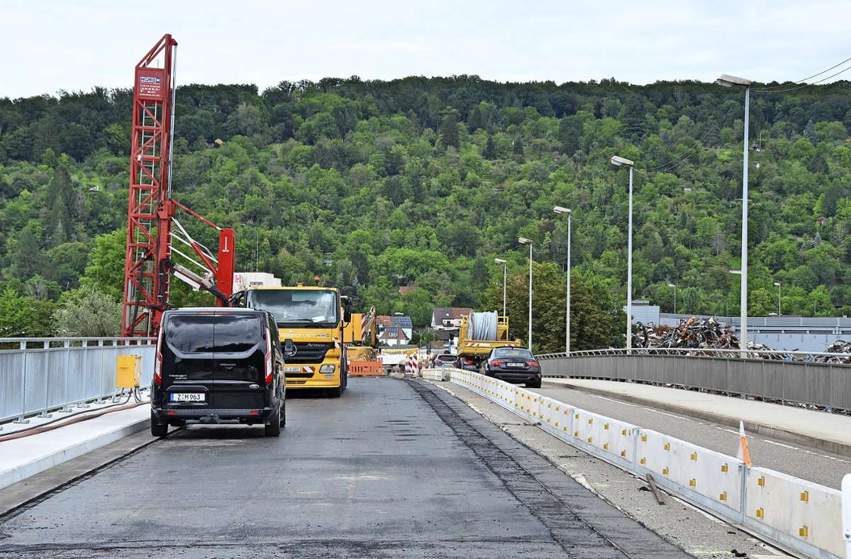 Neckarbrücke in Plochingen: Arbeiten gehen schneller voran als gedacht
