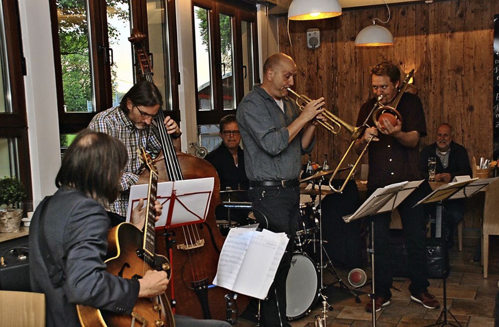 Vom 2. Mai bis 5. September wird jeden Donnerstag gejazzt: Jazz-Konzerte kehren ans Dulkhäusle zurück