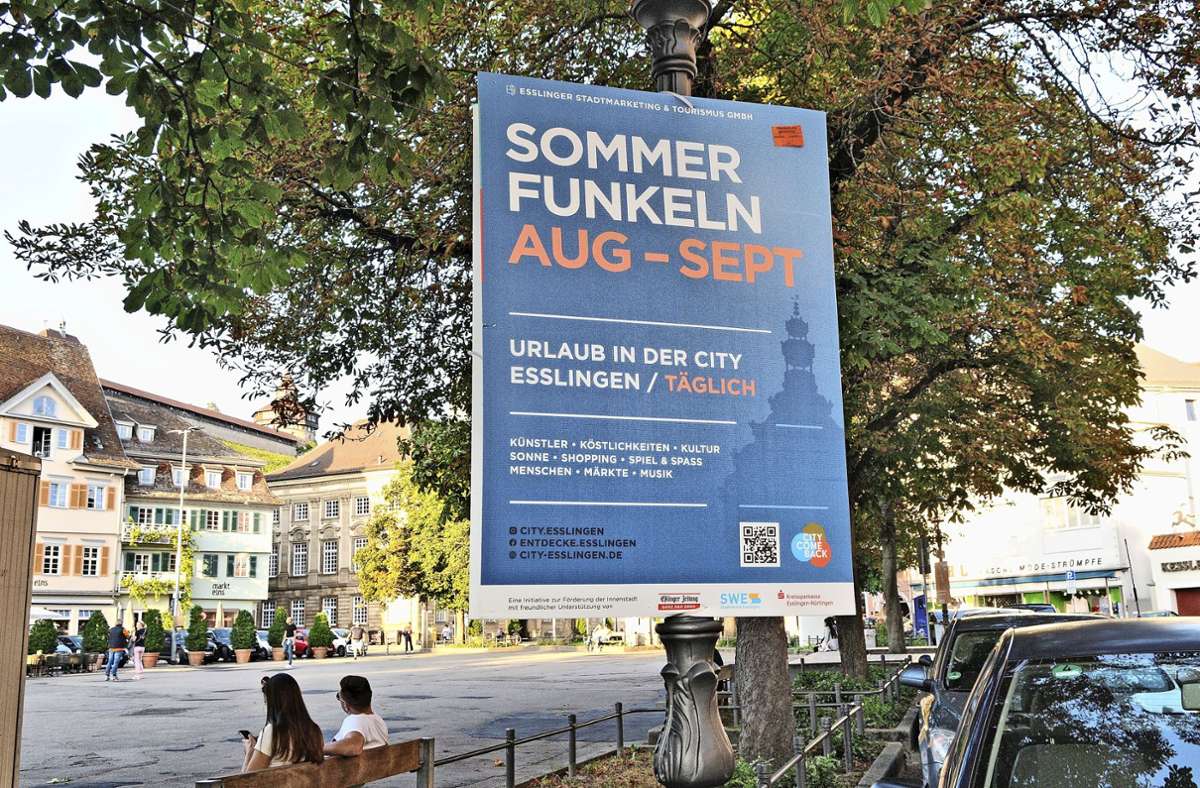 Sommerfunkeln in Esslingen: Kleine Funken erhellen das Stadtbild