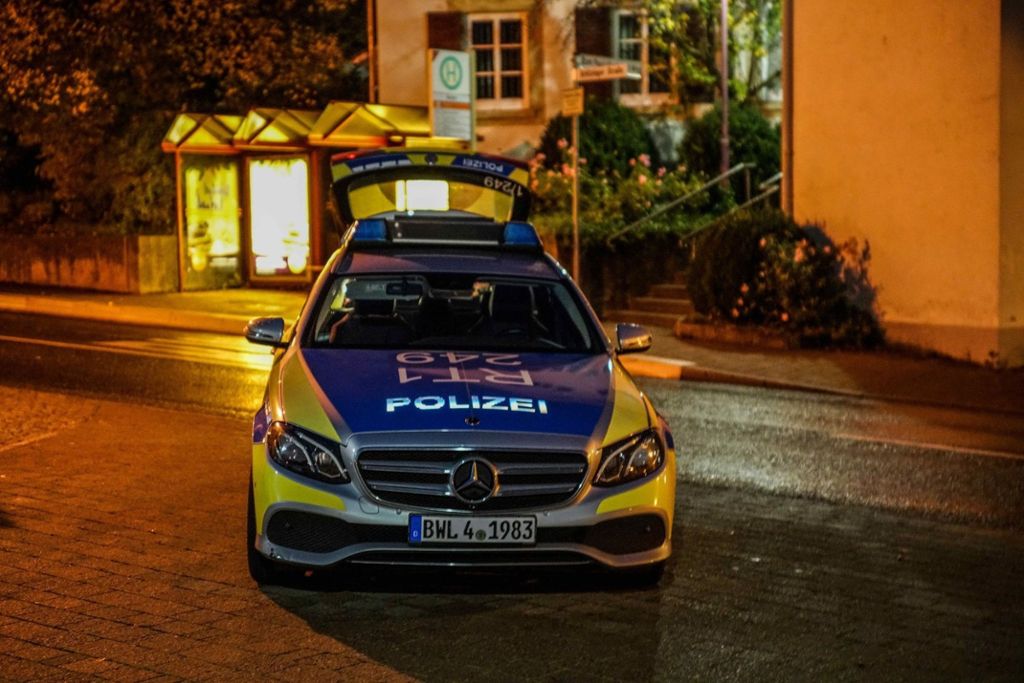 Großeinsatz der Polizei mit Hubschrauber: Filderstadt: Schüsse wegen Beziehungsstreit