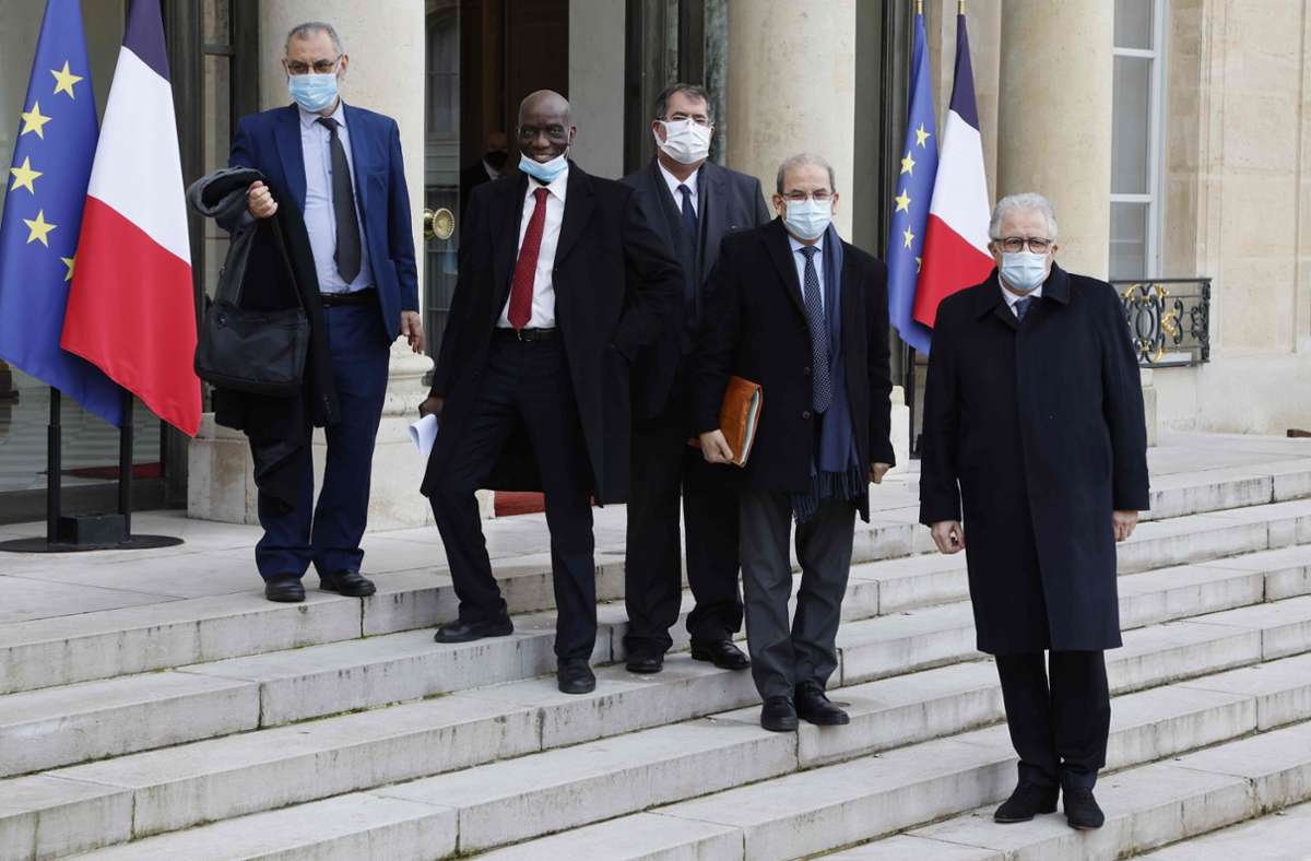 In Frankreich haben sich die Mitglieder des muslimischen Dachverbandes CFCM auf eine Charta für den Islam geeinigt. Foto: AFP/LUDOVIC MARIN