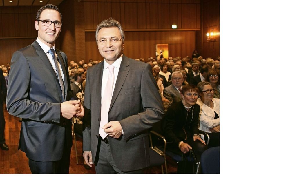Peter Jahn verlässt nach 32 Amtsjahren das Rathaus – Nachfolger Ralf Barth vereidigt: Ära Jahn zu Ende