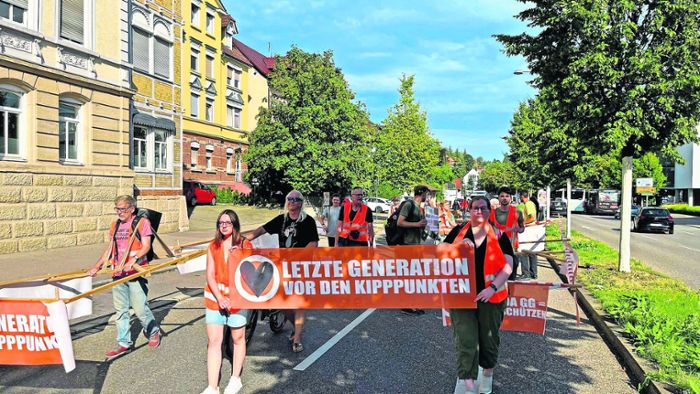 Klimaaktivisten in Esslingen: Letzte Generation protestiert in der Innenstadt