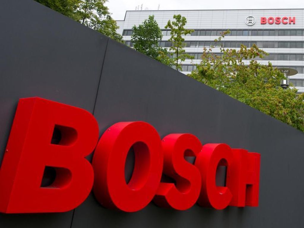 Bosch-Chef Denner fordert klare Angaben zum Verbrauch von Hybridautos
