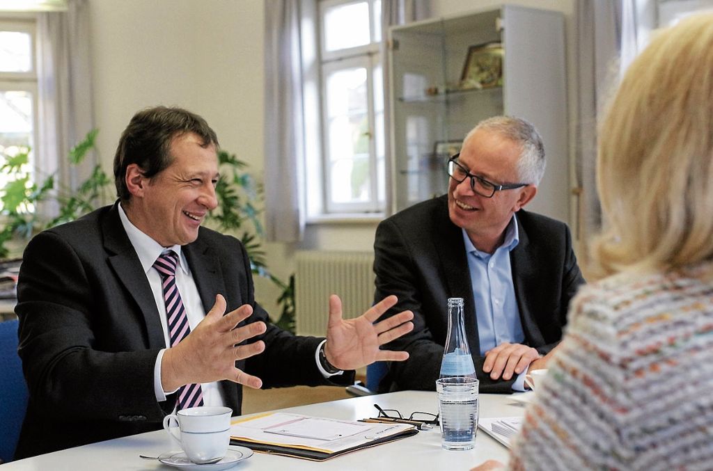 NüRTINGEN:            HfWU-Rektor Andreas Frey und Kanzler Alexander Leisner berichten über aktuelle Entwicklungen - Medienzentrum wird fertiggestellt: Ein spannendes Jahr für die Hochschule