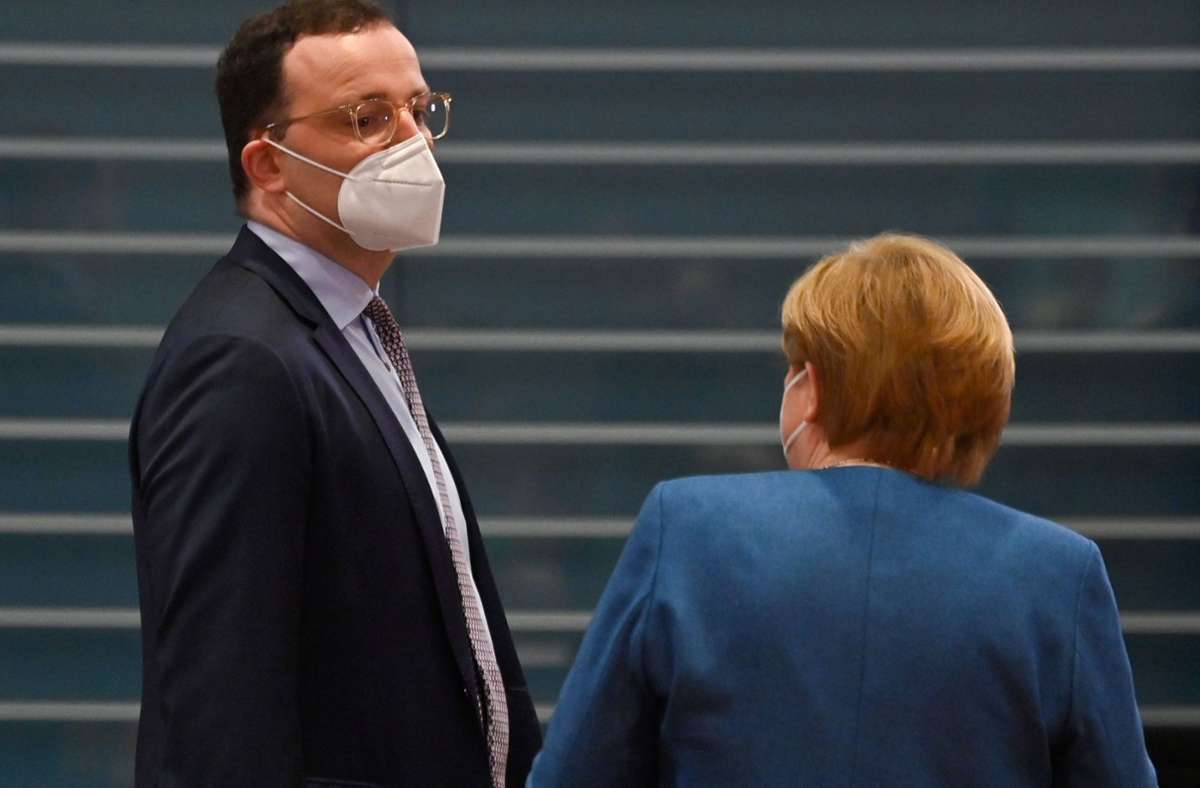 Vom Gesundheitsminister zum Kanzler?: Medienbericht: Jens Spahn prüft offenbar eigene Kanzlerkandidatur