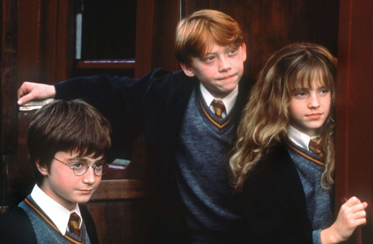So sahen Daniel Radcliffe als Harry, Rupert Grint als Ron und Emma Watson als Hermine vor zwanzig Jahren im Film „Harry Potter und der Stein der Weisen“ aus