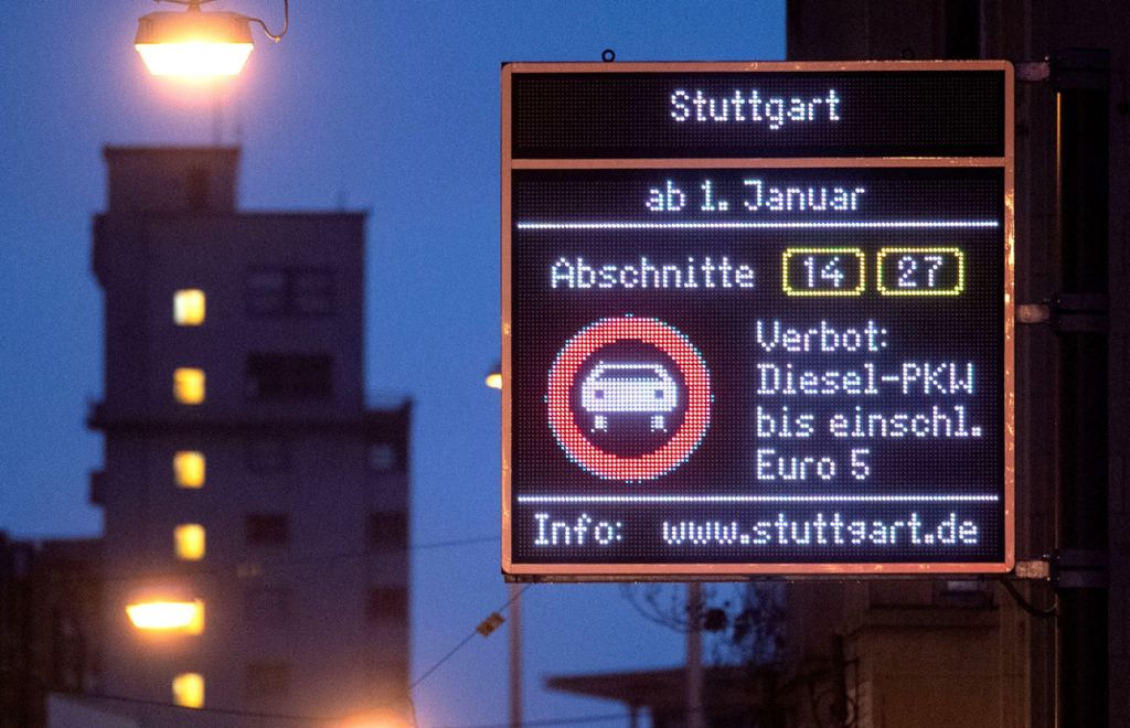 Zahl bezieht sich auf Zeitraum von April bis Dezember 2019: Knapp 3000 Verstöße gegen Diesel-Fahrverbot in Stuttgart