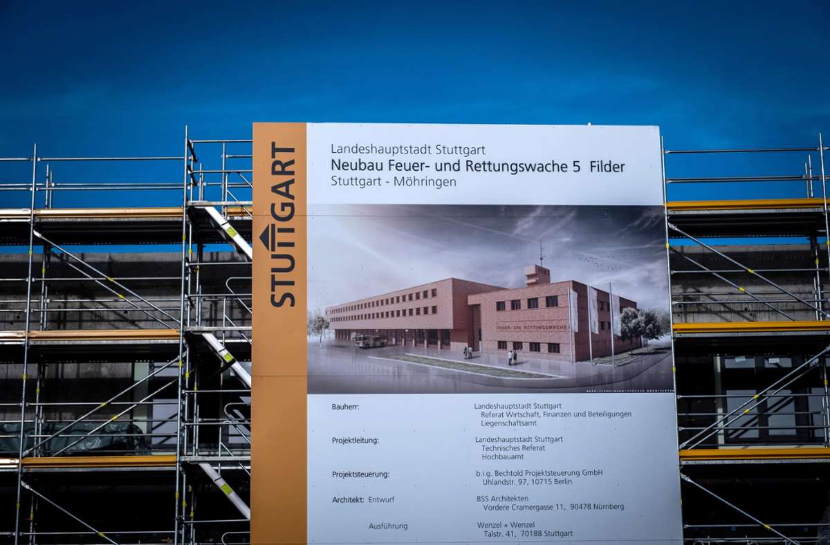 Es ist das erste von mutmaßlich mehreren großen Sanierungs- und Neubauprojekten bei der Stuttgarter Feuerwehr und kostet gut 50 Millionen Euro.