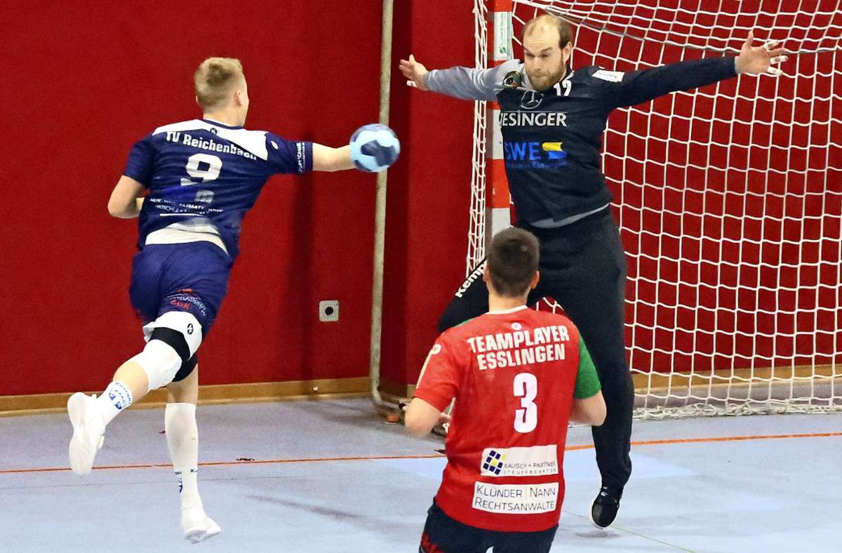 Handball – Verbandsliga – Männer: Ein Spiel der Auszeiten  – und drei Momente