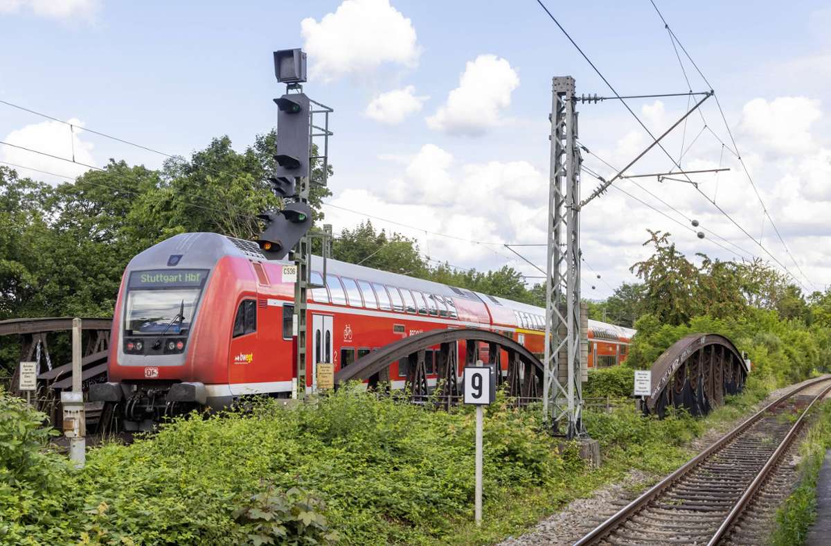 Kabinettsentwurf zum Nahverkehr: Verkehrsministerium: 1,6 Milliarden Euro für neue Züge im Land