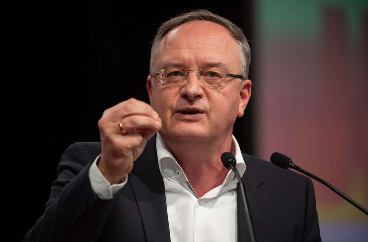 „Da fliegt jedem das Dach weg“: SPD-Chef Stoch erzürnt über Eisenmann