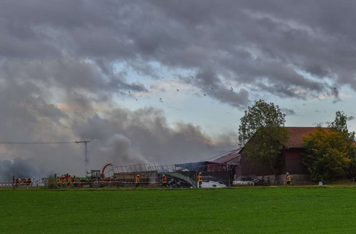 Schwäbisch Hall: Anwohner retten Kühe aus brennendem Stall  - 300.000 Euro Schaden