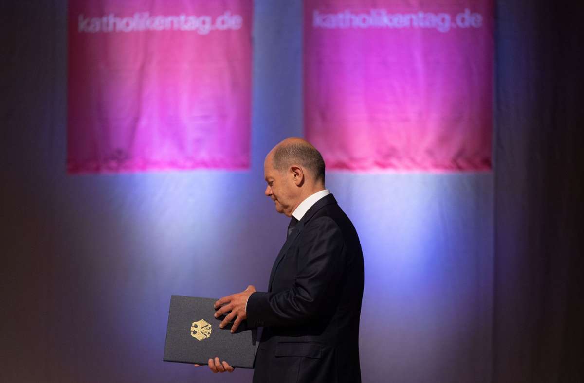 Katholikentag in Stuttgart: Scholz lobt Deutsche für Aufnahme von Ukraine-Flüchtlingen