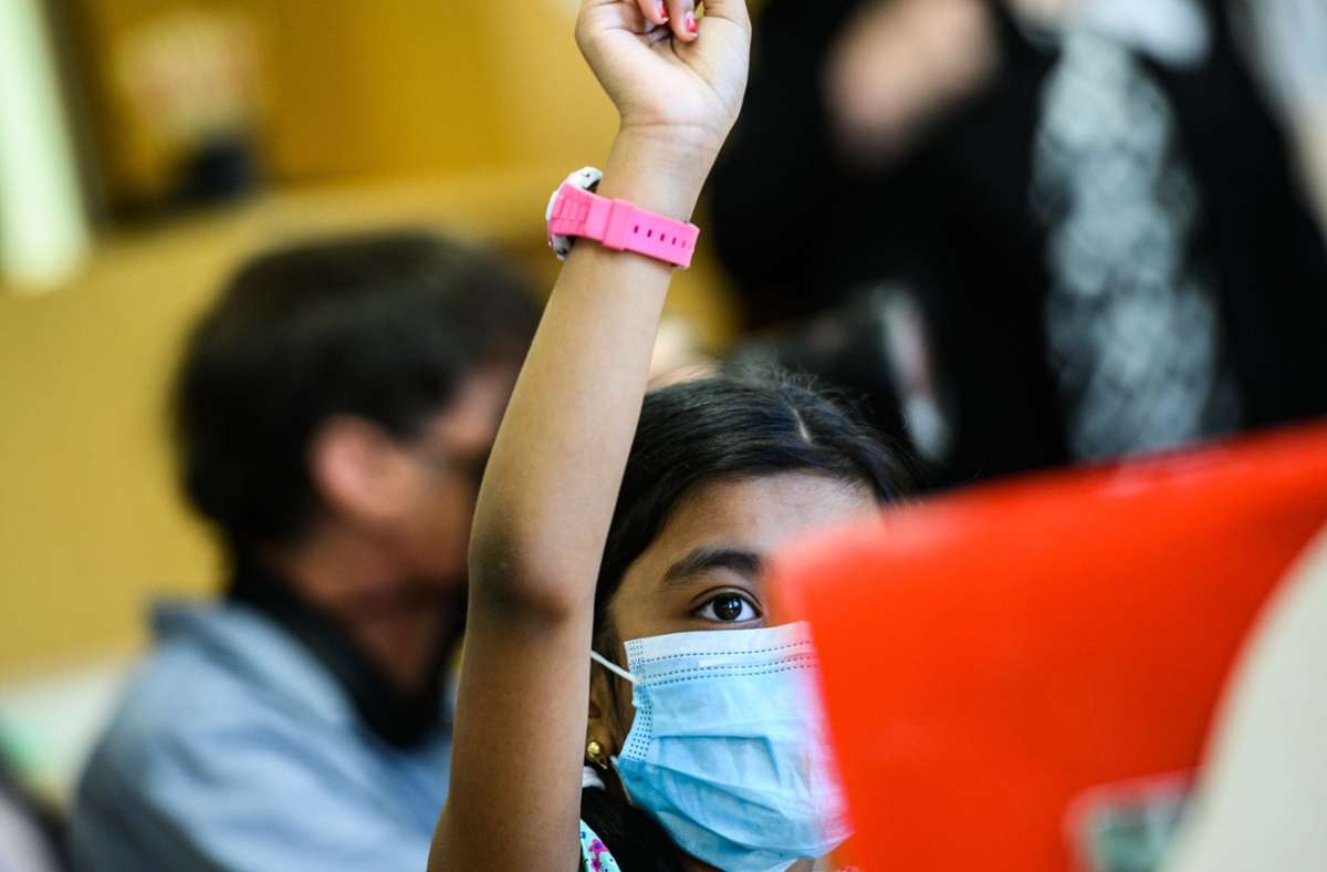 Coronavirus in Deutschland: NRW führt Maskenpflicht teilweise sogar im Unterricht ein