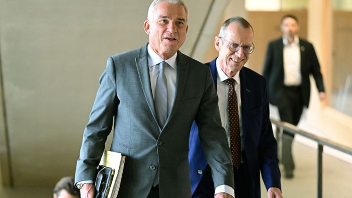Innenminister will Geldauflage von 15.000 Euro annehmen