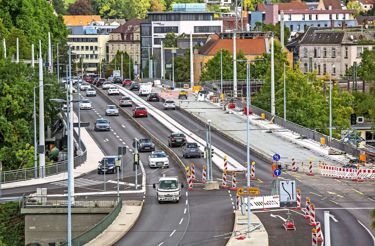 Bauarbeiten auf der Esslinger Vogelsangbrücke: Auf der Zielgeraden