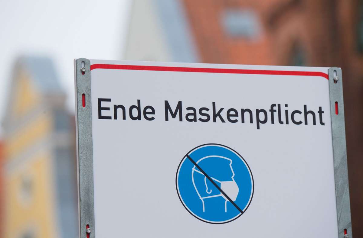 Coronaregeln in Baden-Württemberg: Masken und 3G-Regeln fallen am Sonntag fast überall weg