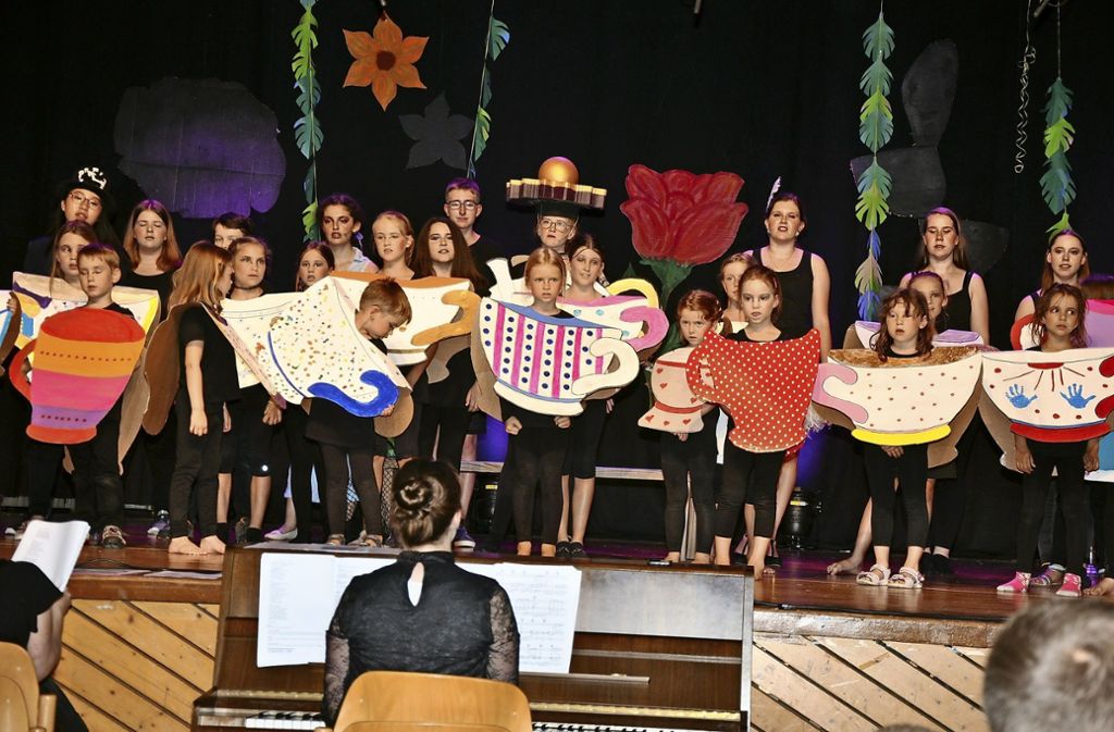 Star Kids und Star Teens der Concordia präsentieren zum Jubiläum Auszüge aus fünf Musicals: Jugend der Concordia Deizisau gestaltet farbenfrohen Musicalabend