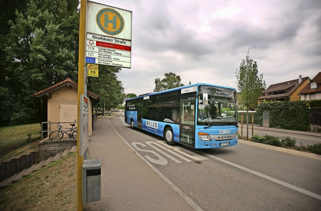 Gute Anbindung mit den Linien 119 und dem Relexbus zum Flughafen – Hoffnung auf eigenen Schienenanschluss: Bus macht mobil