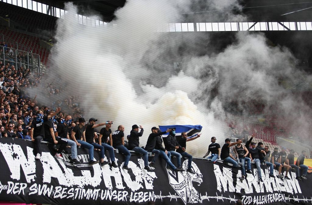 SV Waldhof Mannheim gegen 1. FC Kaiserslautern: Verfeindete Fangruppen könnten vor Derby aufeinandertreffen