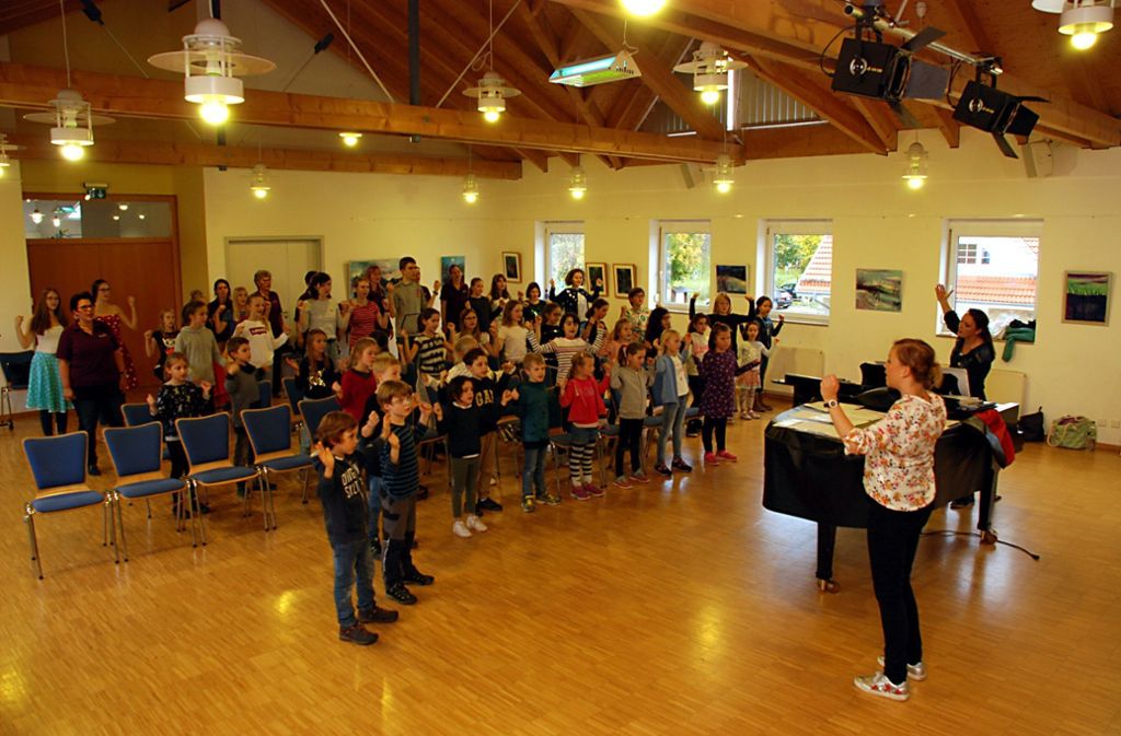 Gesangverein Frohsinn feiert bald 100-jähriges Bestehen – Nachwuchsarbeit führt zu neuer Größe: Junge Leute beleben Gesangverein Lichtenwald