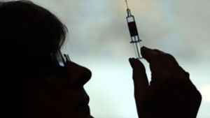 Fast eine Million Chinesen haben laut Pharmakonzern Impfung erhalten