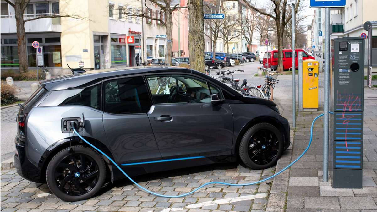 Neue Regelung in Ludwigsburg: Parken für Elektro-Autos wird kostenpflichtig