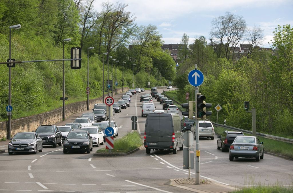 Die Auswirkungen der Baustelle sind zurzeit noch relativ moderat: Verkehrschaos am Zollberg hält sich in Grenzen