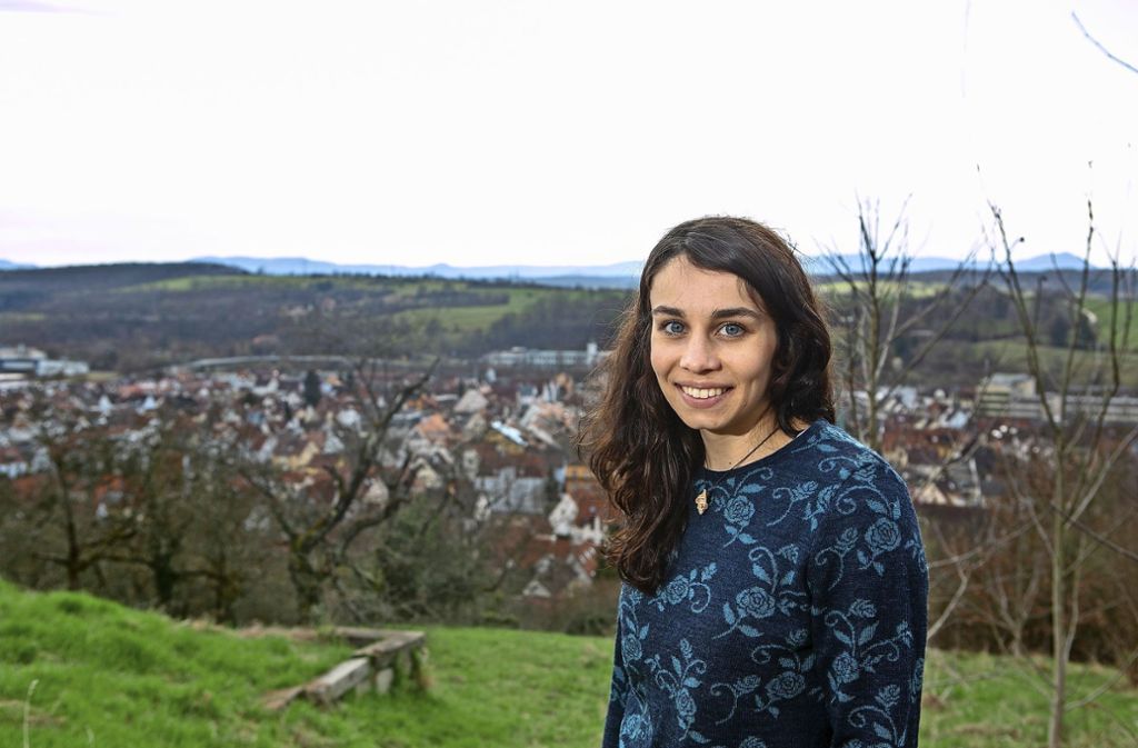 Die 25-jährige Lina Baach mag will junge Leute zum politischen Engagement motivieren: In der Heimat verwurzelt