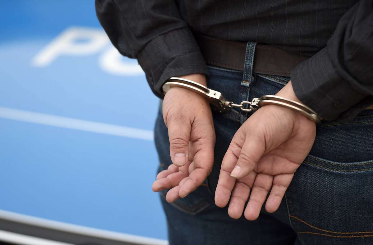 Kreis Lörrach: Mann mit fast 300 Tagen Restfreiheitsstrafe festgenommen