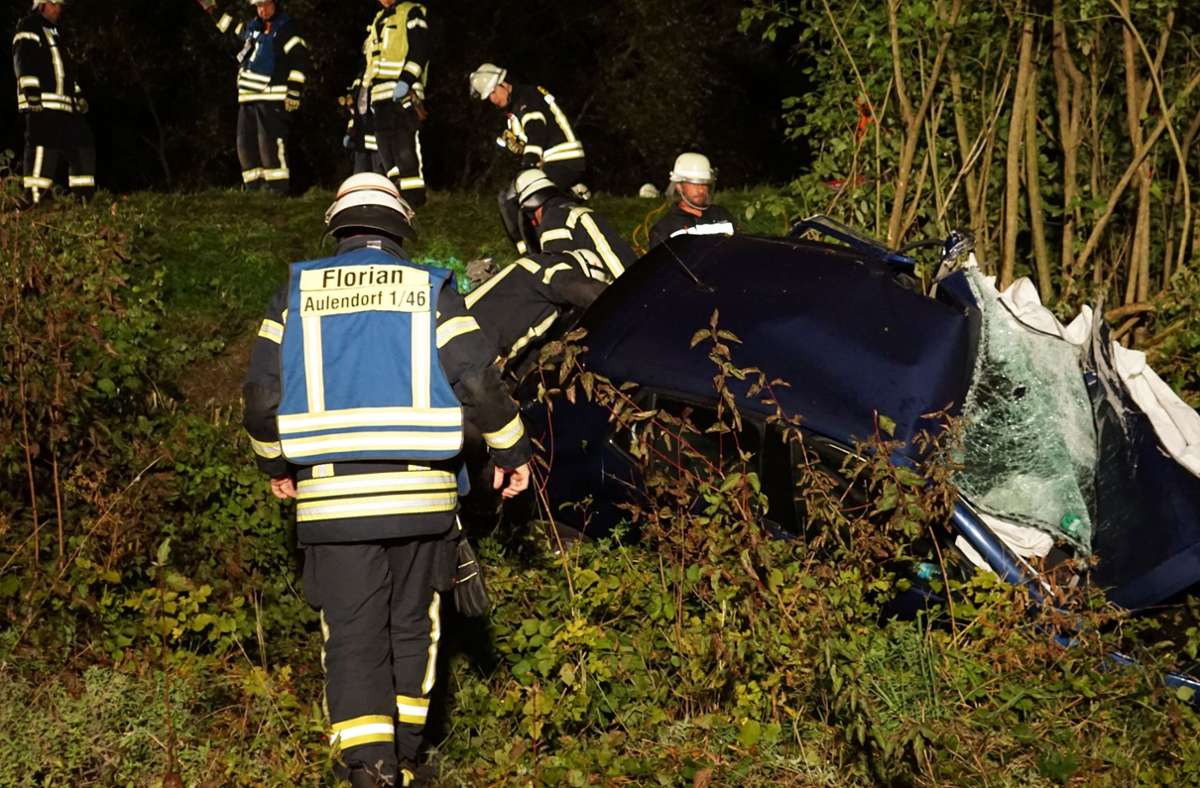 Ravensburg: 25-Jähriger stirbt bei Unfall – zwei Personen schwer verletzt