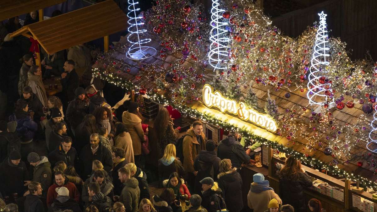 Weihnachtsmarkt in Stuttgart: Endspurt mit Herzen und Riesenrad