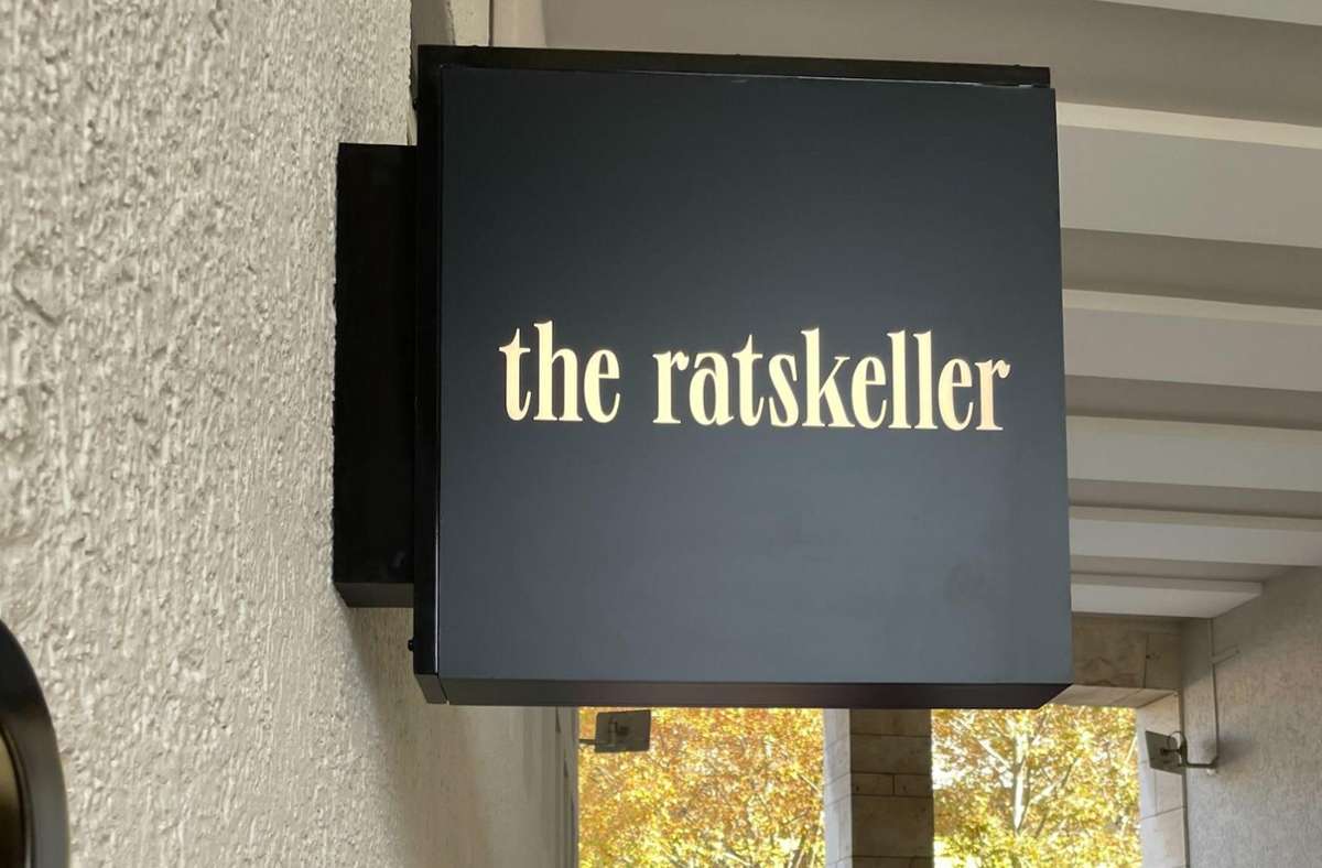 Namensdebatte um    Traditionslokal  in Stuttgart: In „the Länd“ eröffnet „the ratskeller“