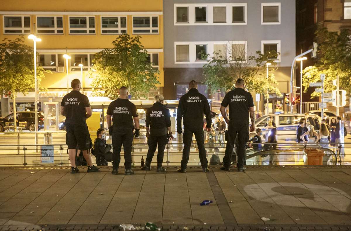 Feuersee und Marienplatz: Polizei gegen Ende des Verweilverbots