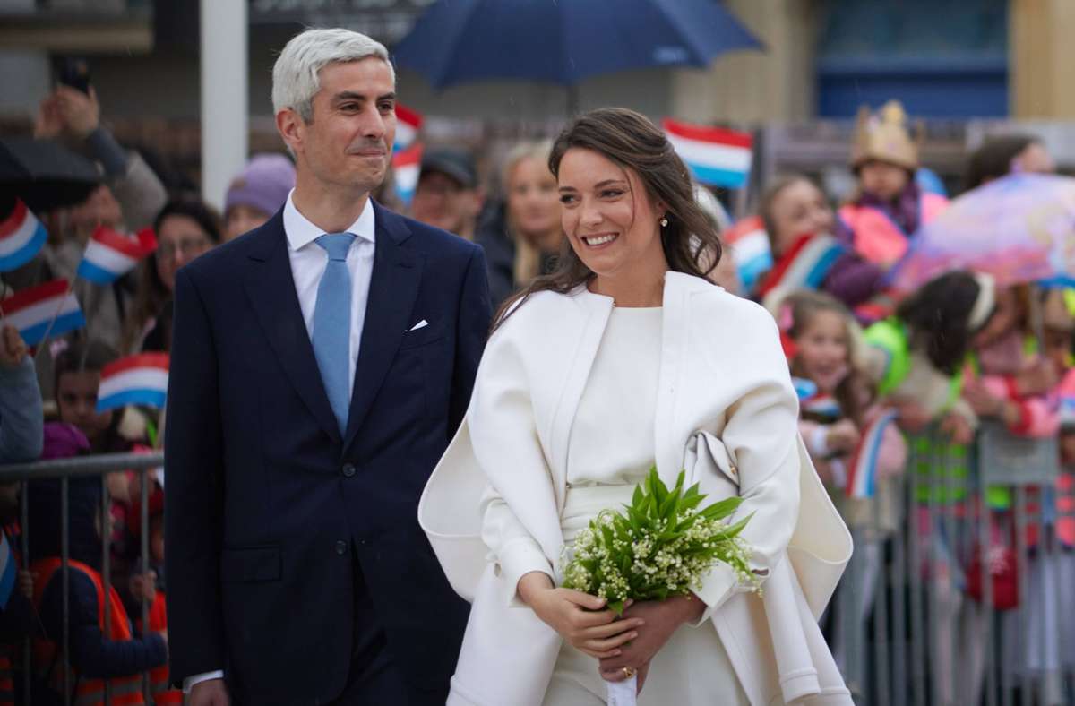 Prinzessin Alexandra heiratet: Vom Luxemburger Nieselregen in die französische Sonne
