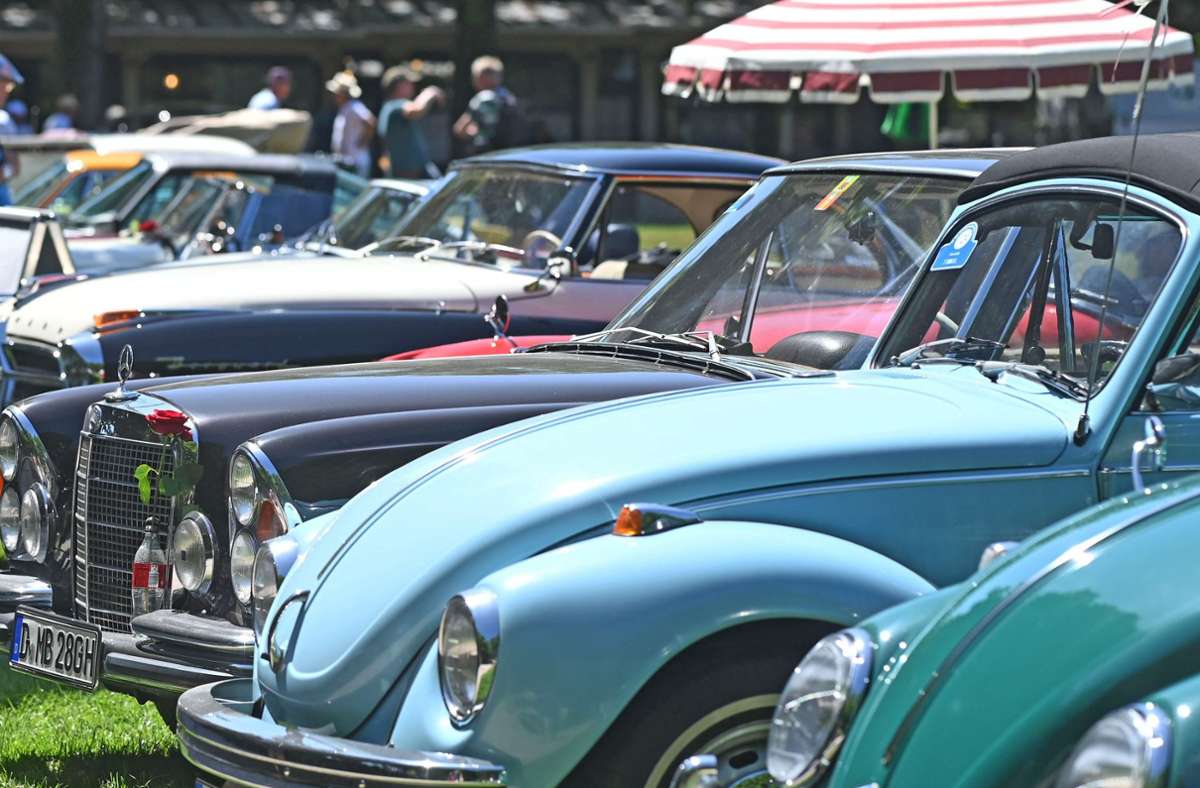 „Freilichtmuseum der Automobilgeschichte“: Tausende Oldtimer-Fans in Baden-Baden erwartet
