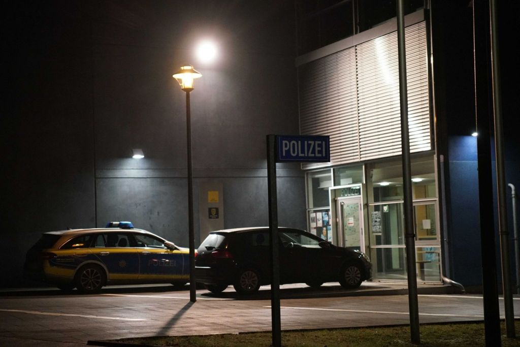 13.1.2020 In Ebersbach kam es zu einer Schussverletzung durch die Polizei.