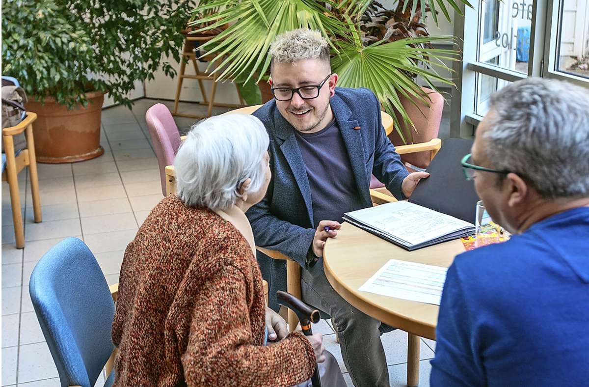 Casemanager in Esslinger Pflegeheim: Zukunftsplanung für 90-Jährige