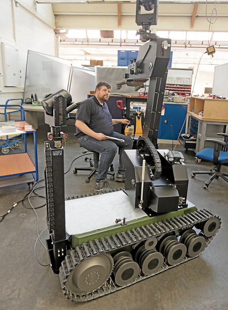 Bis zu 400 000 Euro kostet so ein ferngesteuerter Roboter, der in Nellingen entwickelt und produziert wird.