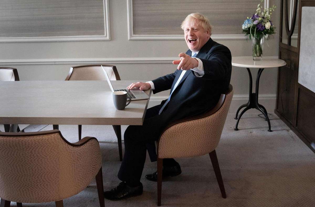 Boris Johnson auf dem Parteitag: King Boris trotzt der Schwerkraft